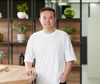 Representative of Seven Bank, Ltd